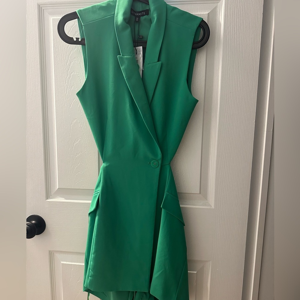 Dynamite Rowan Romper - Picture 2 of 4